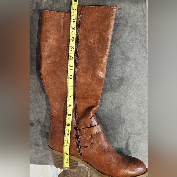 *NWOT Frye Rich Brown Stacked Heel Boots - Picture 14 of 15
